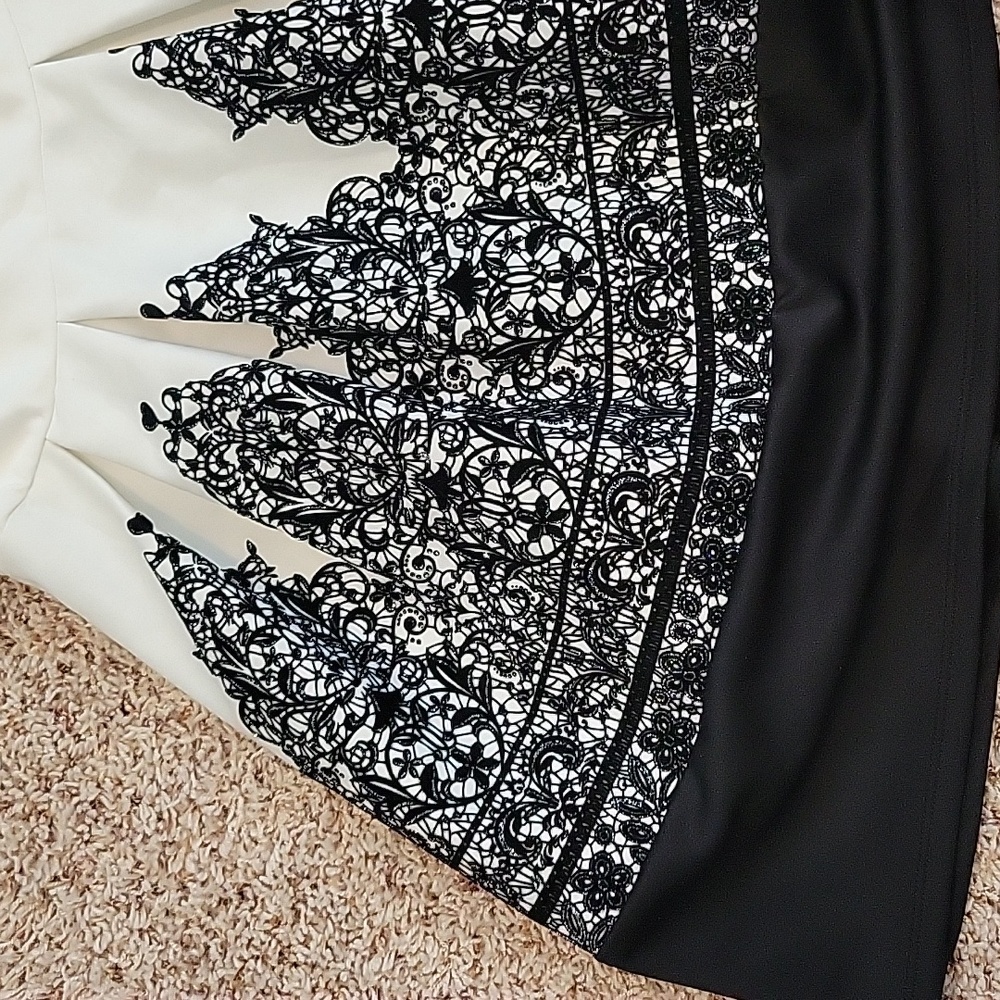 Black and white formal dress - Picture 4 of 13
